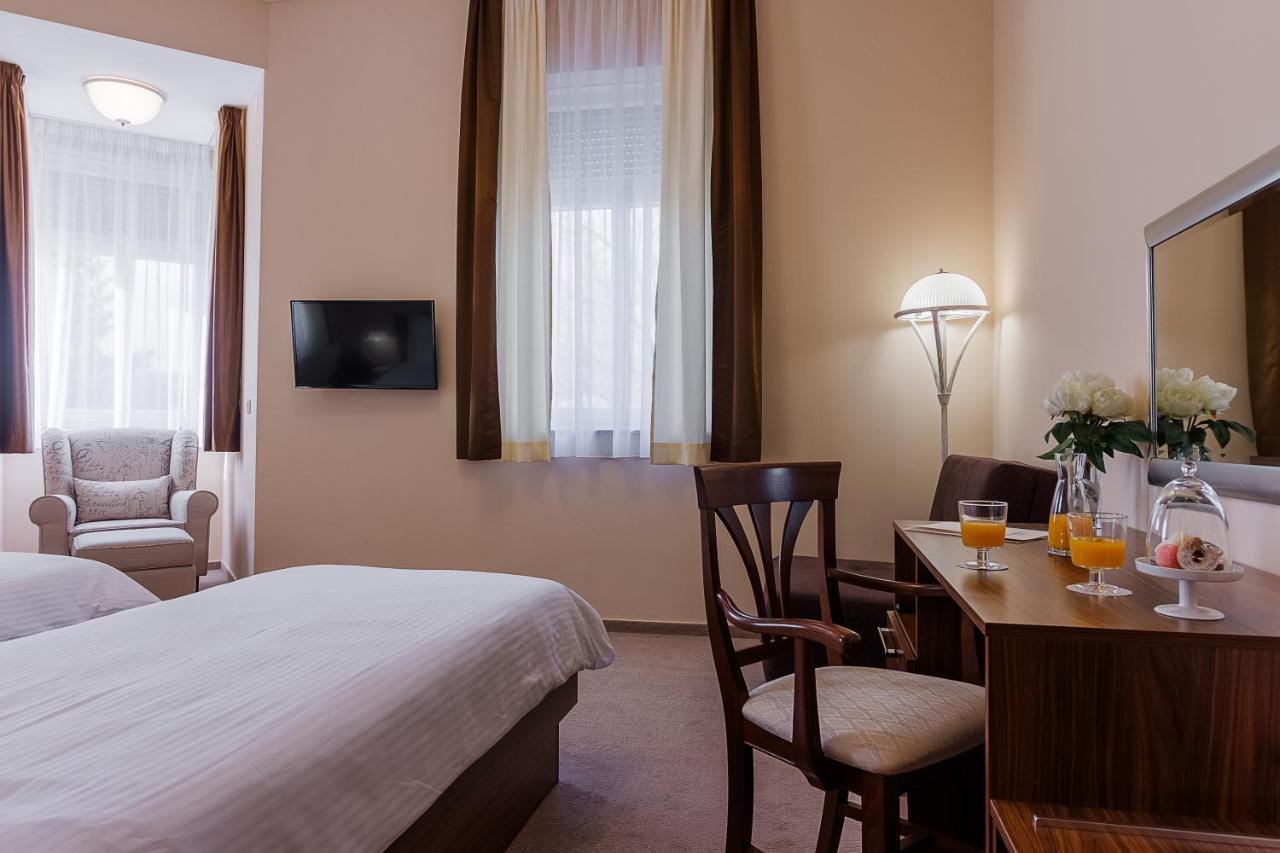 Hotel Maroon Zágráb Kültér fotó