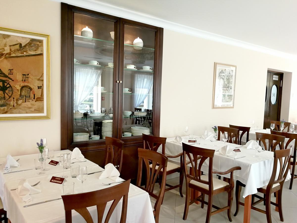 Hotel Maroon Zágráb Kültér fotó