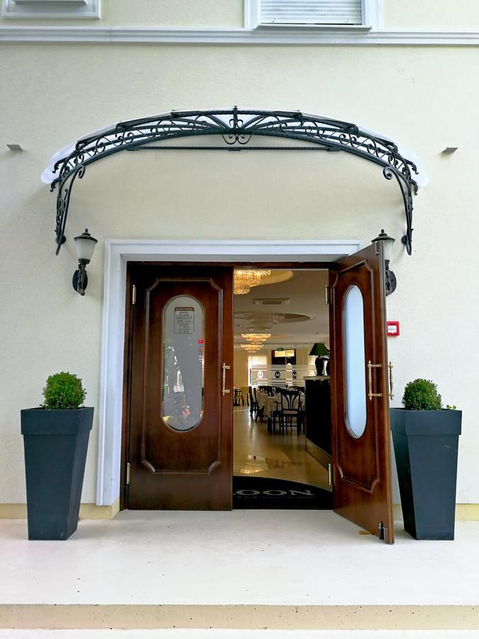 Hotel Maroon Zágráb Kültér fotó